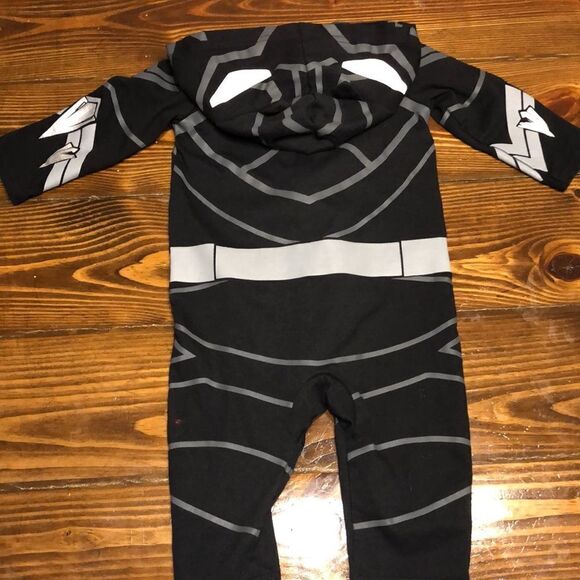 Avengers Baby Coverall Size 6-12 months NWOT - Picture 2 of 5